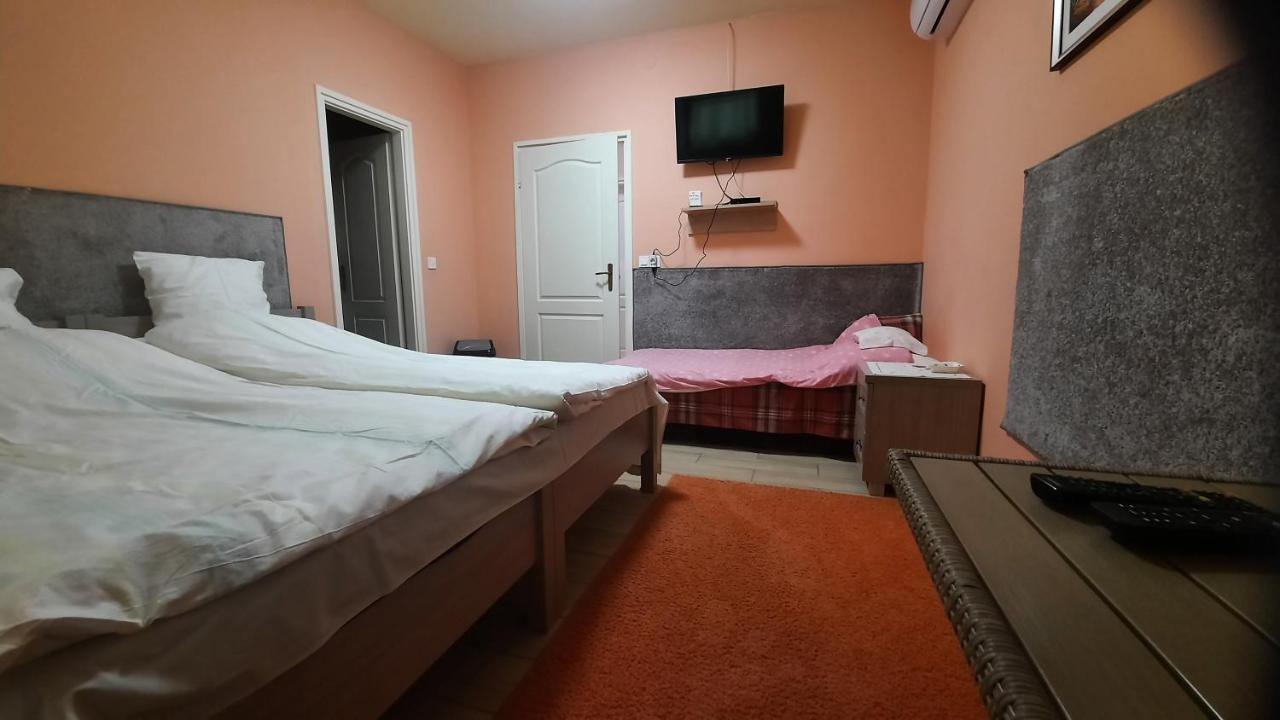 Torony Lovarda Maganszallas Kiskunfelegyhaza Luaran gambar